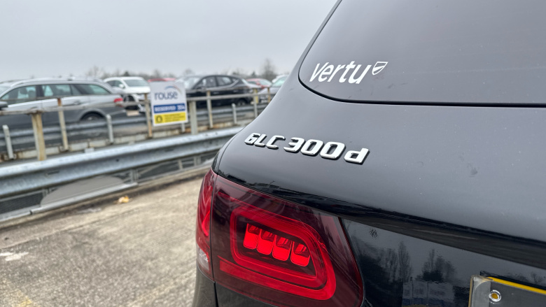 Mercedes-Benz GLC 300d 4Matic AMG Line Premium Pls 5dr 9G-Tronic Diesel Estate